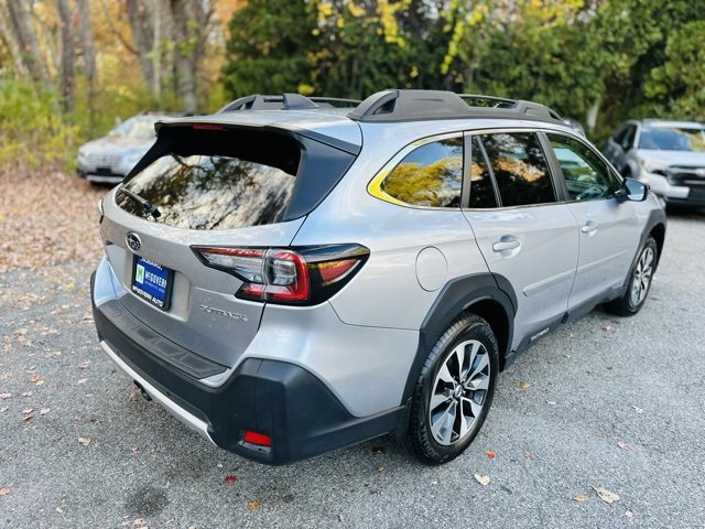 Used 2025 Subaru Outback Limited image 6
