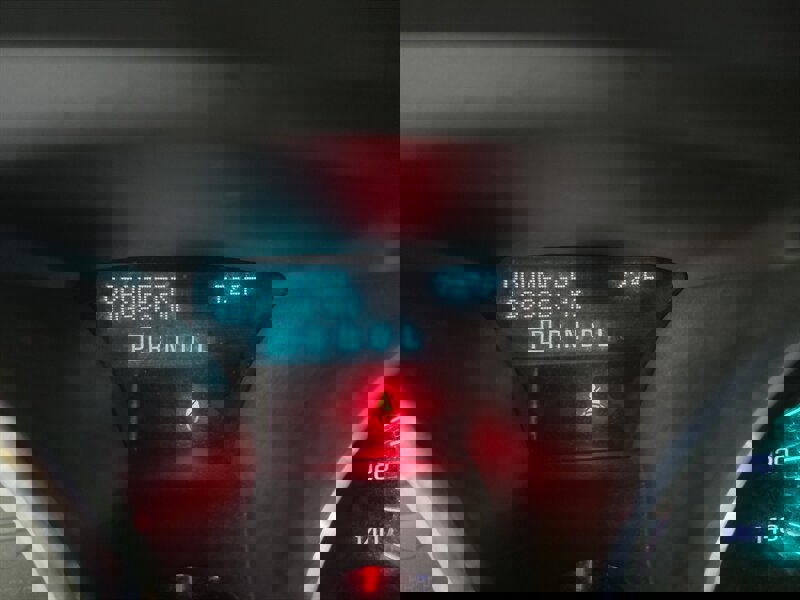 Used 2010 Chevrolet Traverse LT w/ Personal Connectivity Package image 25