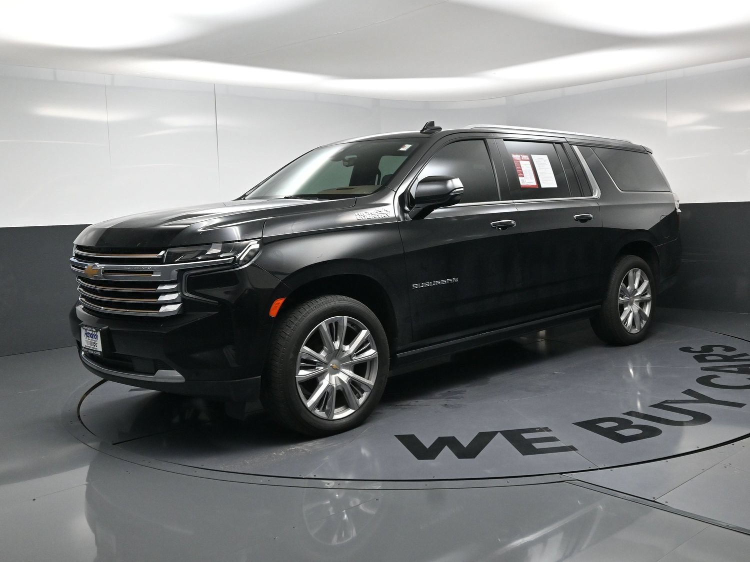 Used 2021 Chevrolet Suburban High Country AWD/4WD image 11