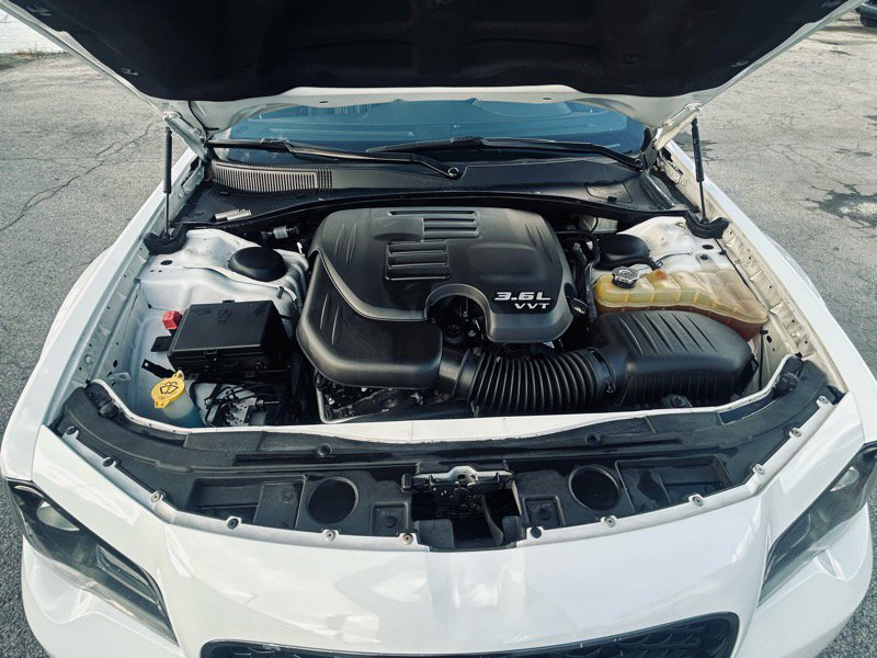 Used 2019 Chrysler 300 S image 20