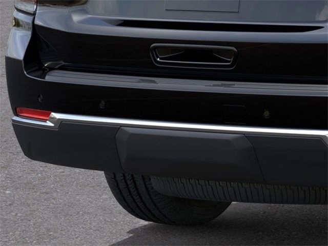 New 2026 Chevrolet Suburban LS image 16