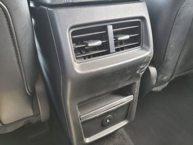 Used 2023 Ford Edge SEL image 26