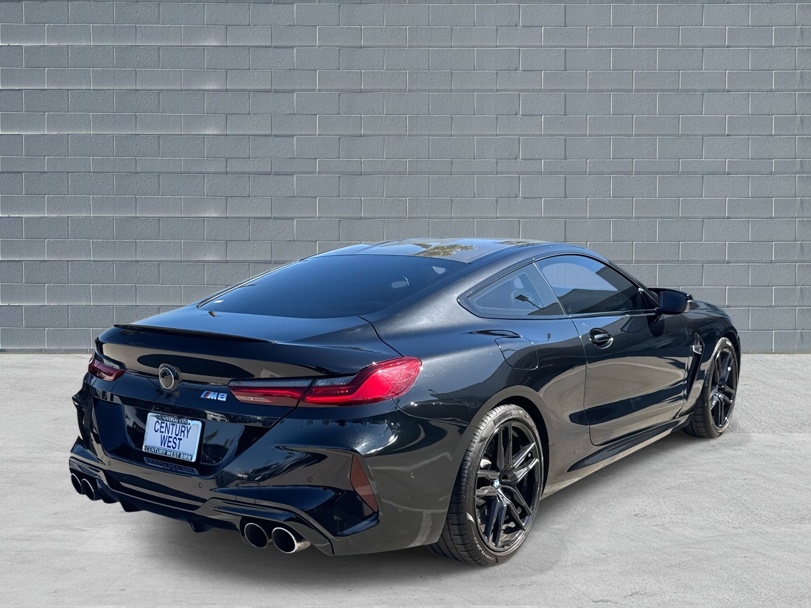 Used 2020 BMW M8 Coupe AWD image 3