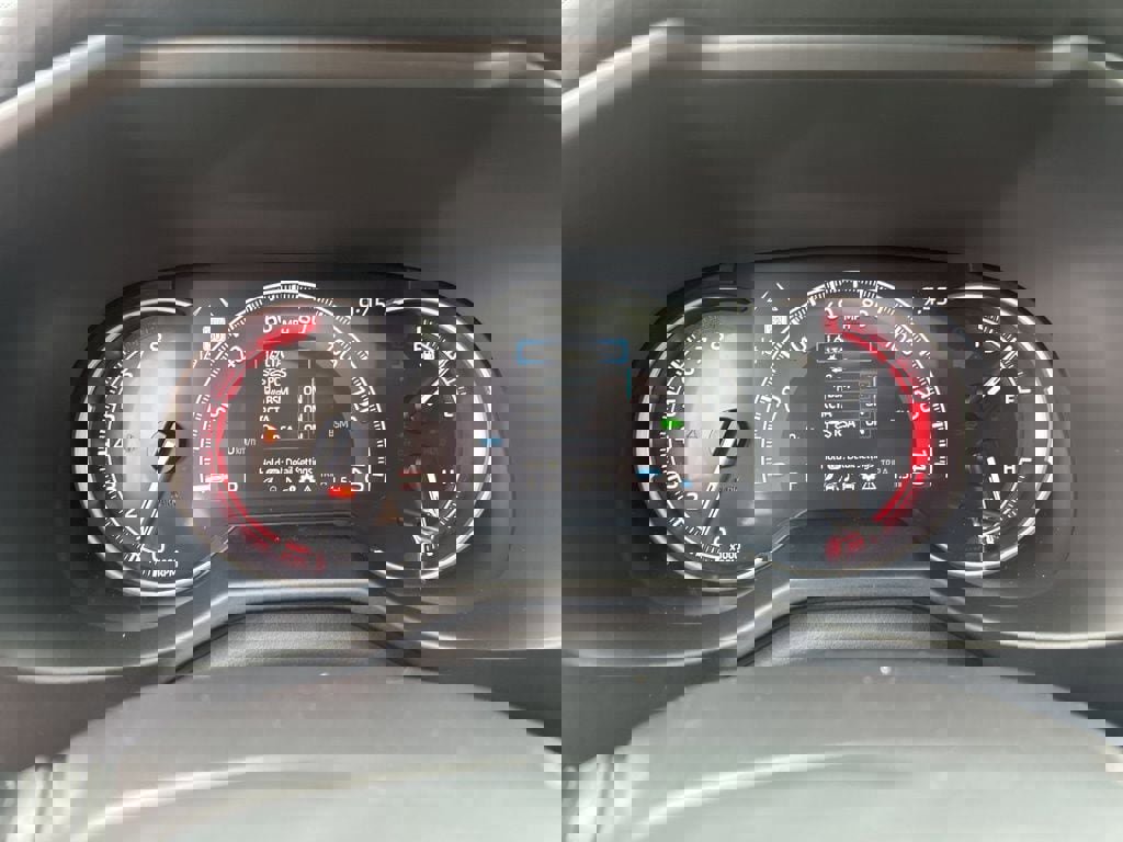 New 2025 Toyota RAV4 XLE image 8