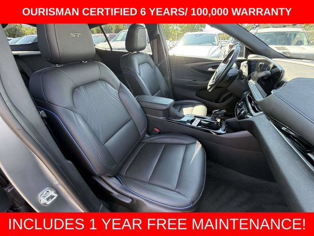 Used 2025 Buick Envista Sport Touring FWD image 9