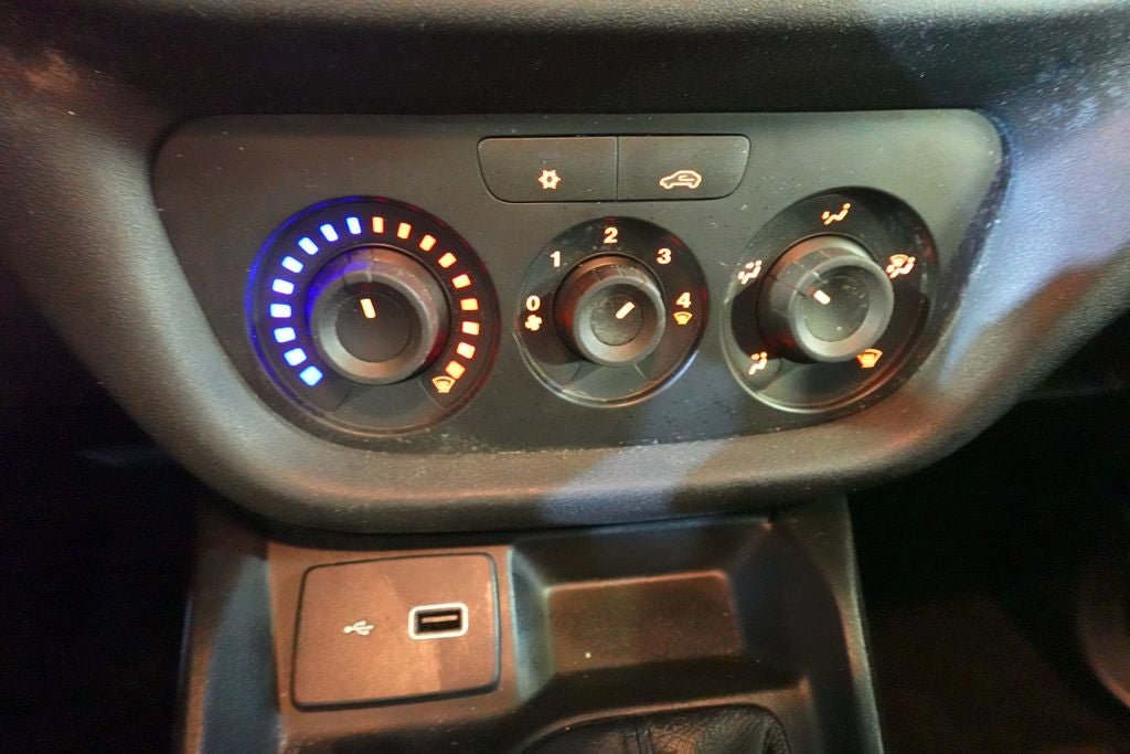 Used 2022 RAM ProMaster City Tradesman FWD image 22