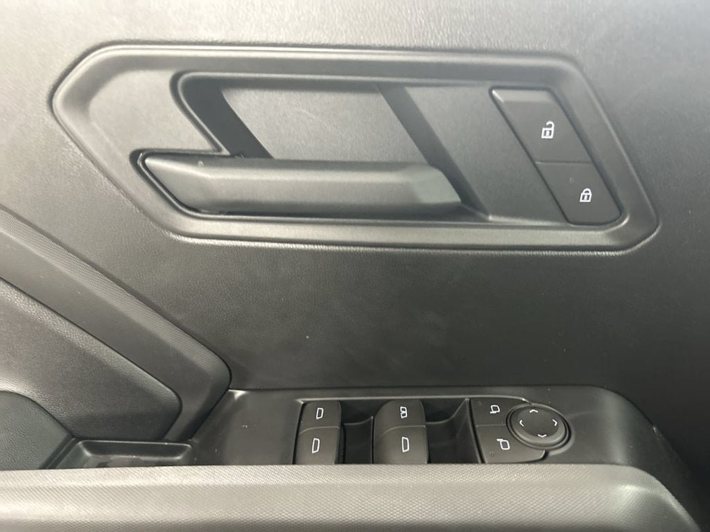 New 2026 Chevrolet Colorado Trail Boss AWD/4WD image 14