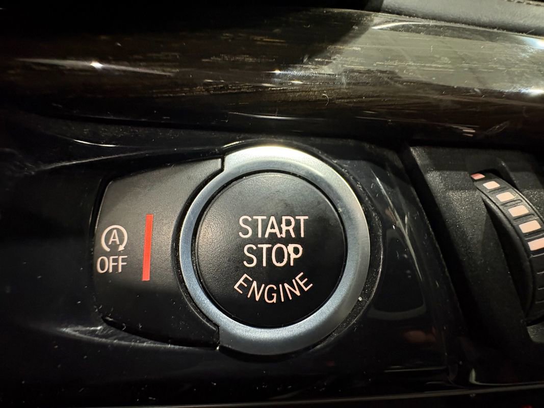 Used 2014 BMW X5 xDrive50i AWD/4WD image 33