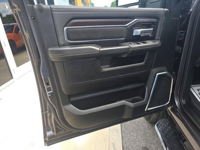 Certified 2025 RAM 2500 Laramie w/ Sport Appearance Package AWD/4WD image 11