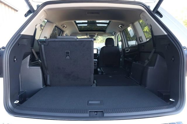 New 2026 Volkswagen Atlas SEL Premium R-Line image 8