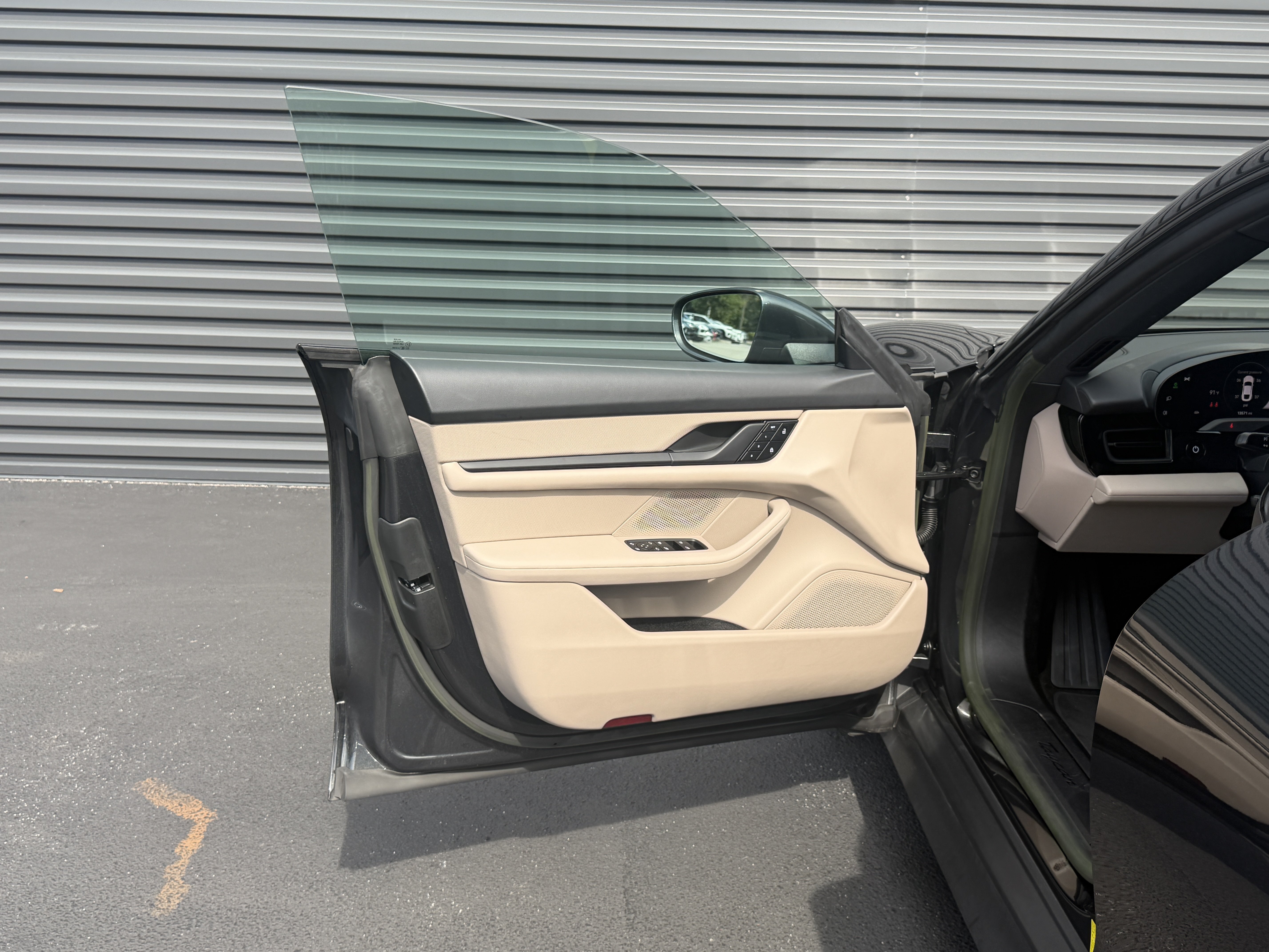 Certified 2023 Porsche Taycan RWD image 22