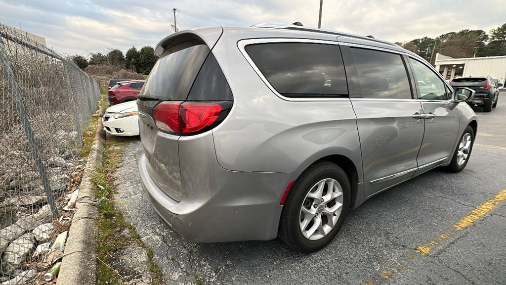 Used 2019 Dodge Grand Caravan GT image 12