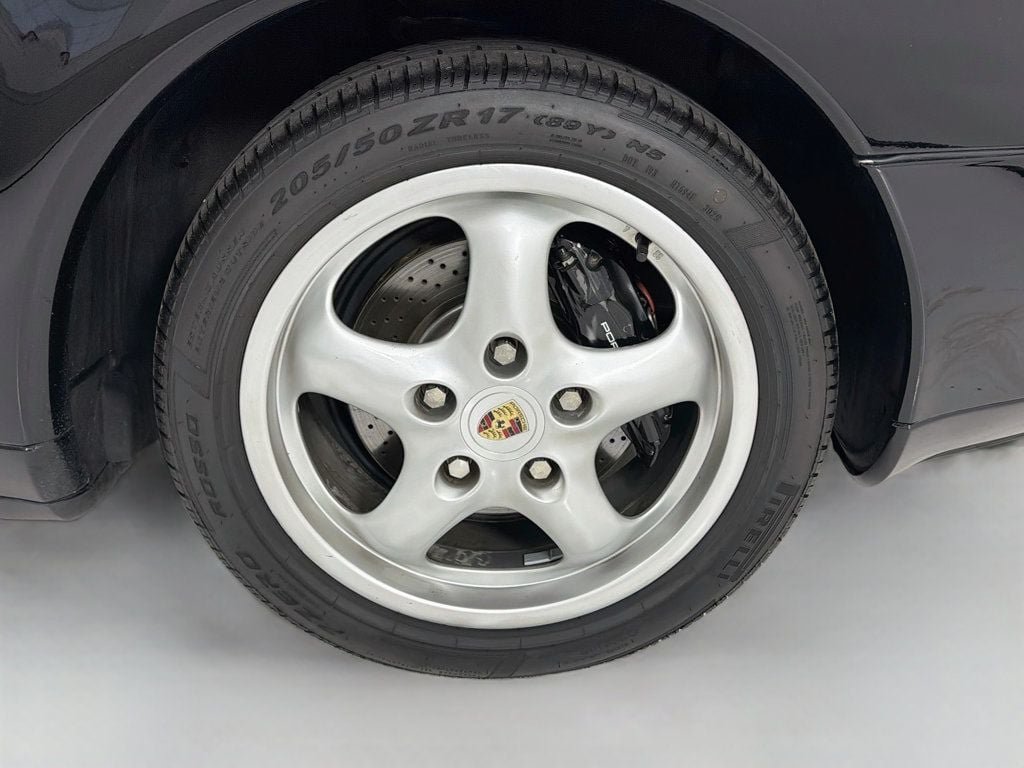 Used 1997 Porsche 911 Cabriolet image 33