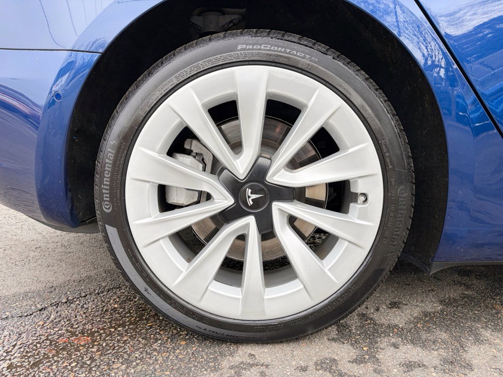 Used 2021 Tesla Model 3 Standard Range Plus image 37