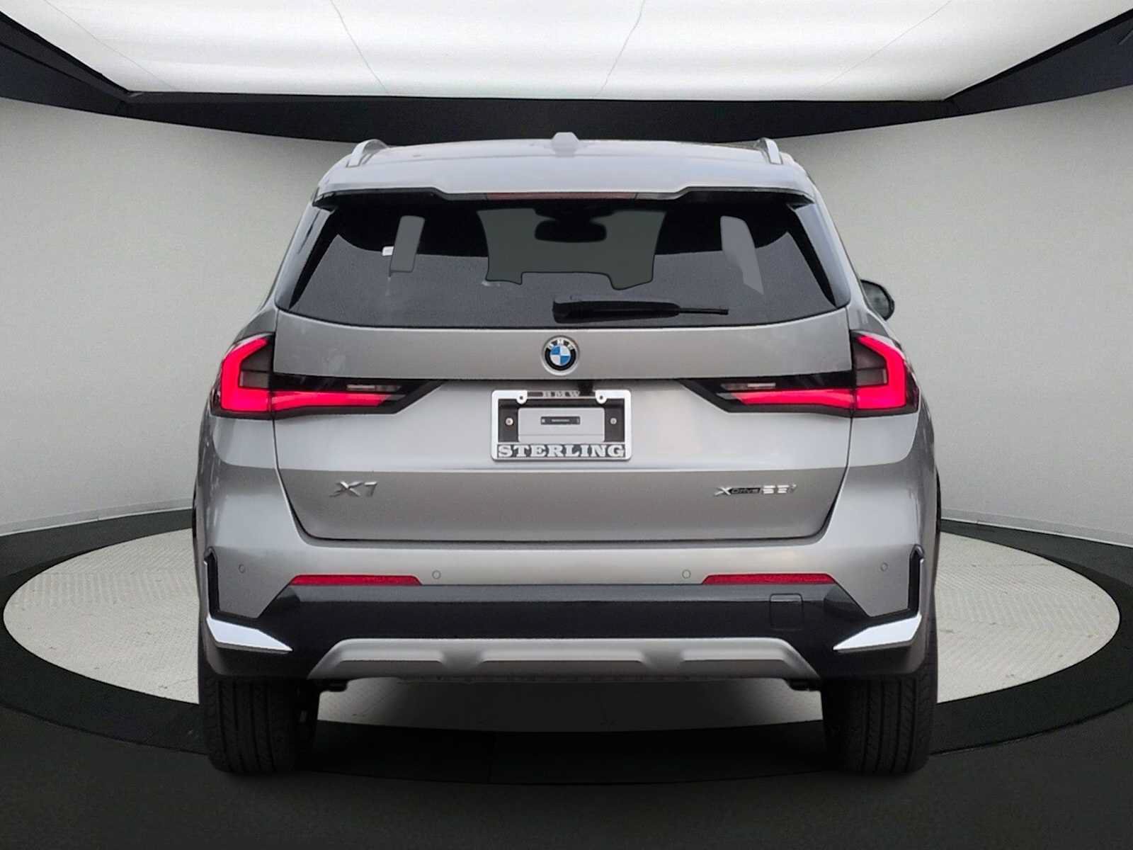 New 2026 BMW X1 xDrive28i w/ Convenience Package AWD/4WD image 7