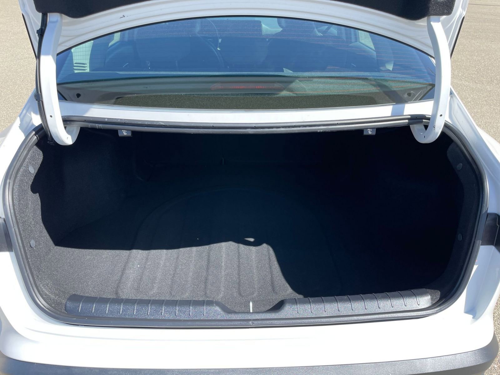 Used 2025 Kia K4 LXS image 31