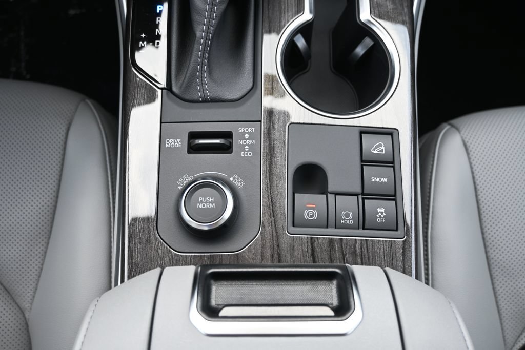 New 2026 Toyota Highlander Limited AWD/4WD image 28