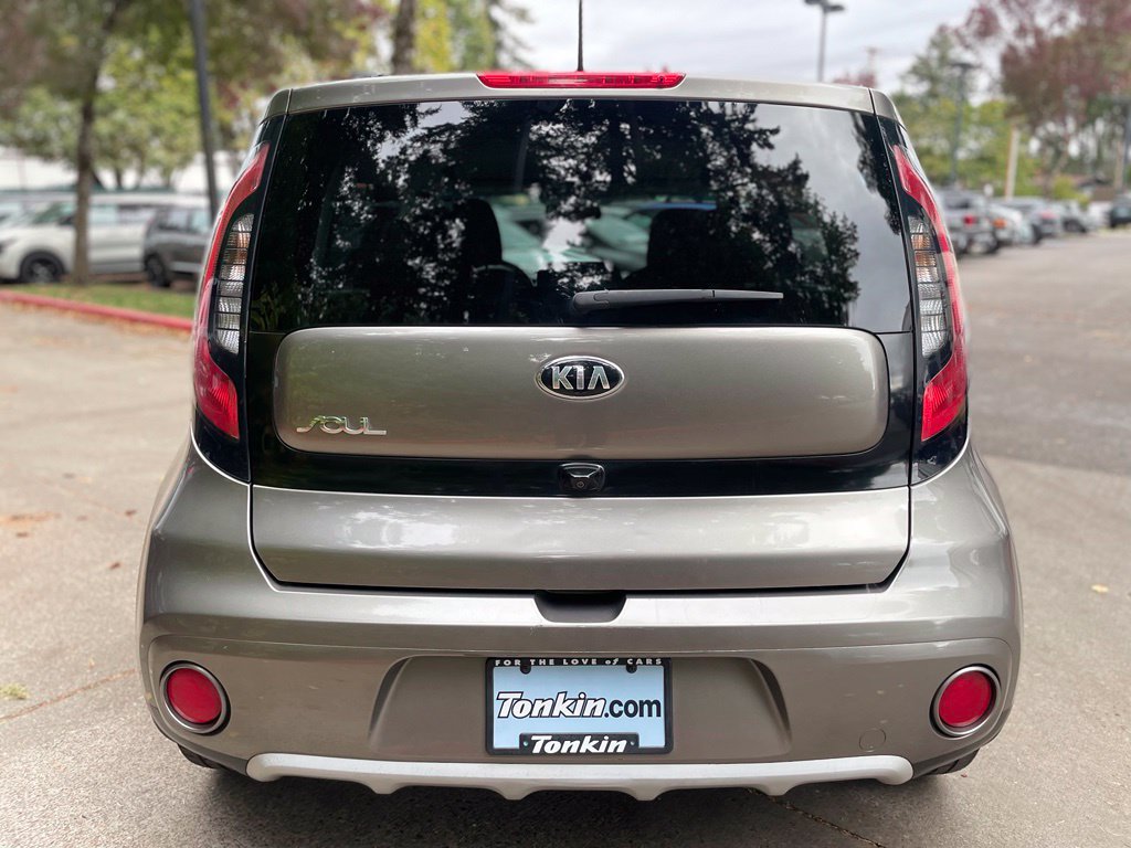 Used 2019 Kia Soul + FWD image 5