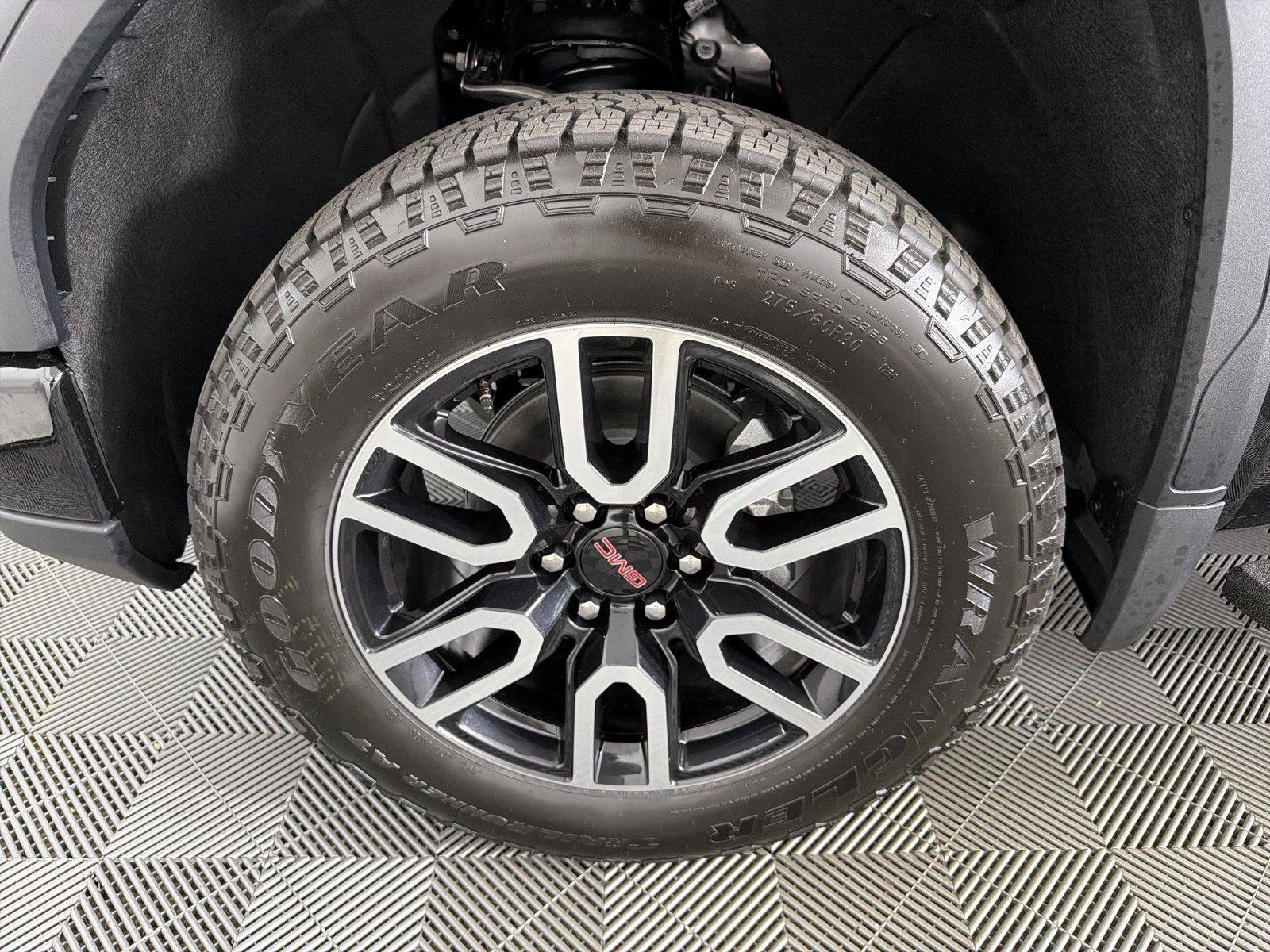 New 2026 GMC Sierra 1500 AT4 w/ AT4 Premium Package AWD/4WD image 9