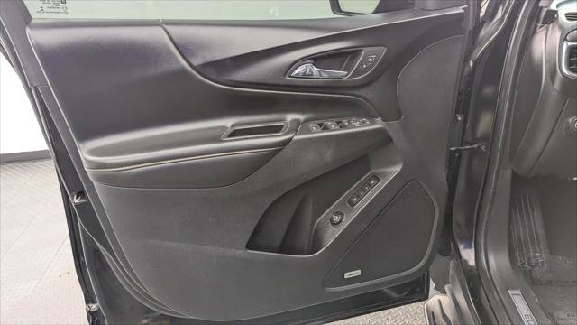 Used 2020 Chevrolet Equinox Premier FWD image 13