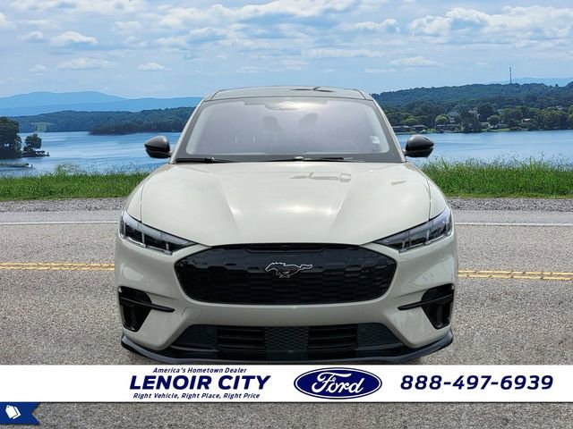 Used 2025 Ford Mustang Mach-E Premium w/ Sport Appearance Package AWD/4WD image 8