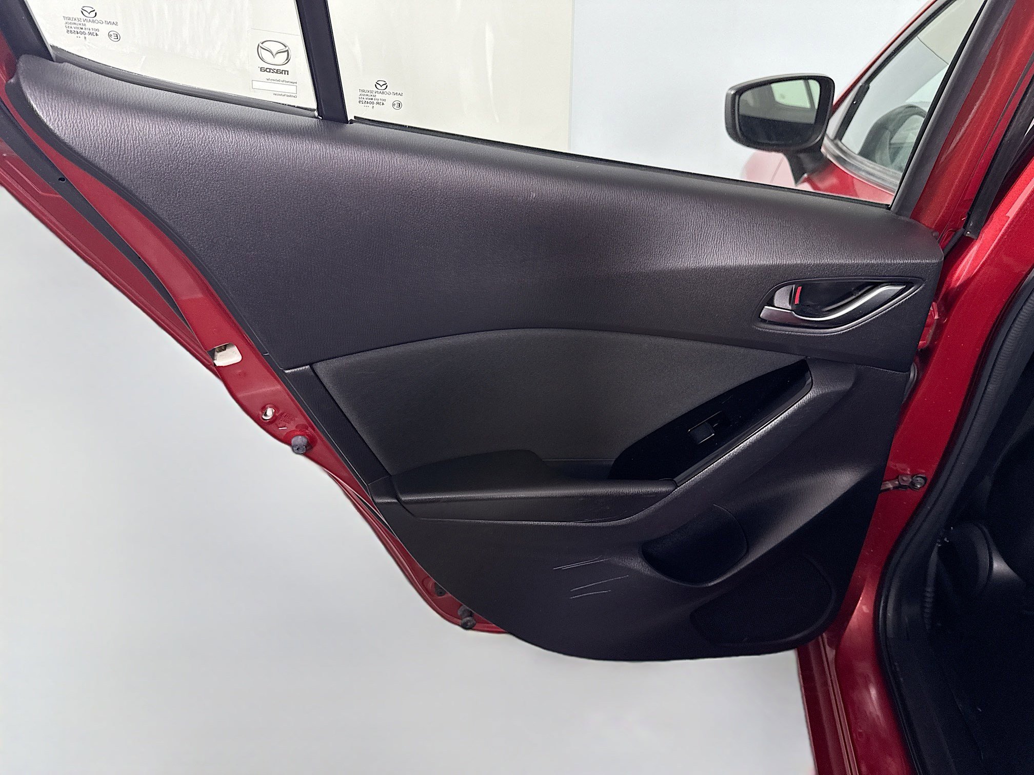 Used 2017 MAZDA MAZDA3 Sport image 26