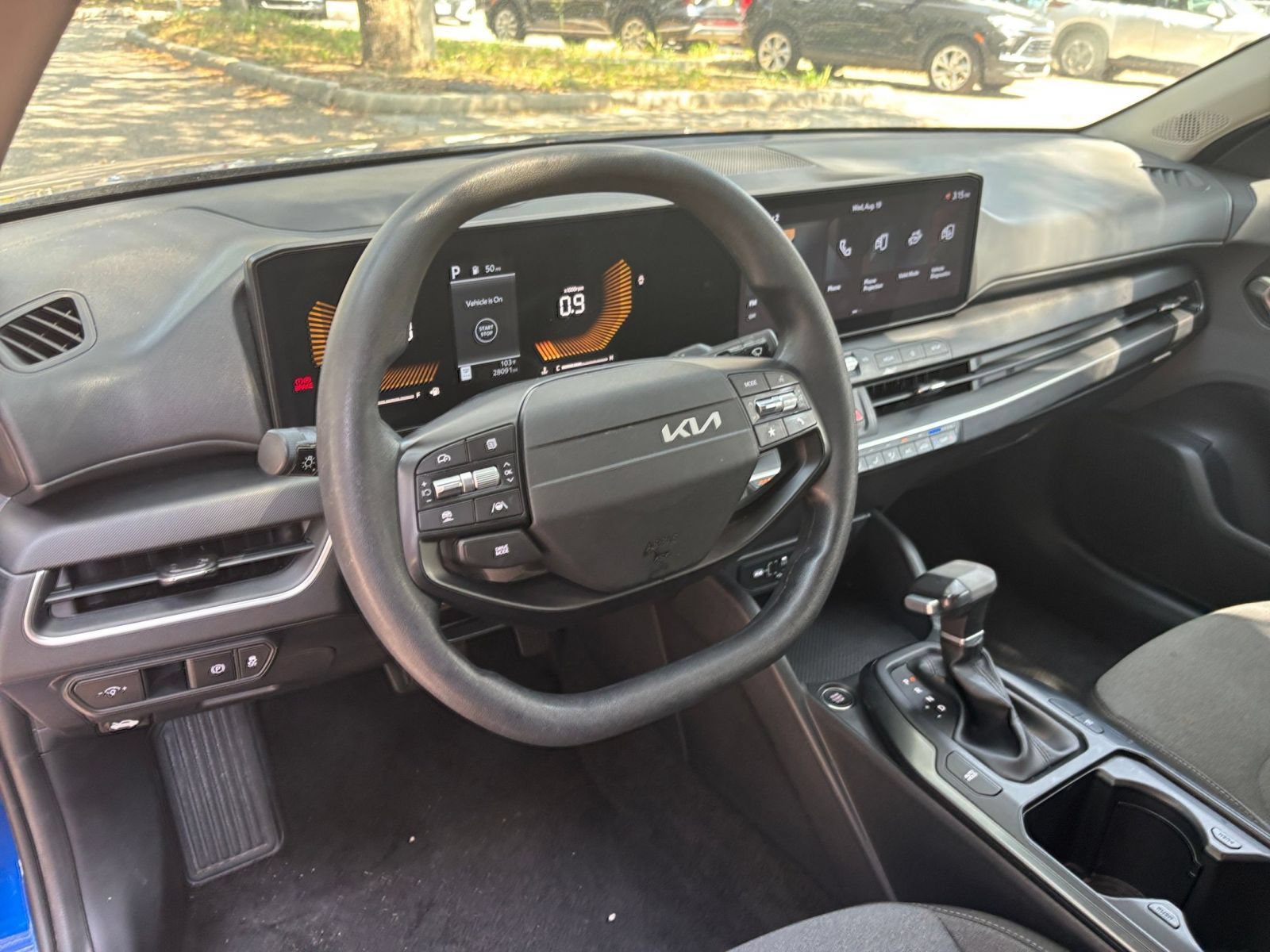 Used 2025 Kia K4 FWD image 33