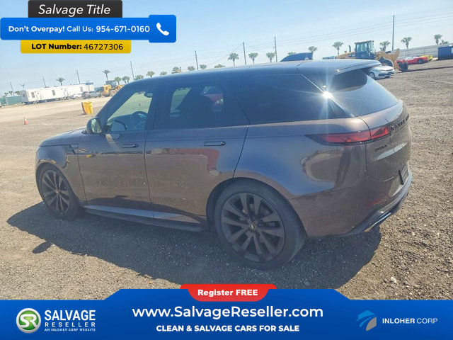 Used 2024 Land Rover Range Rover Sport Dynamic SE AWD/4WD image 3