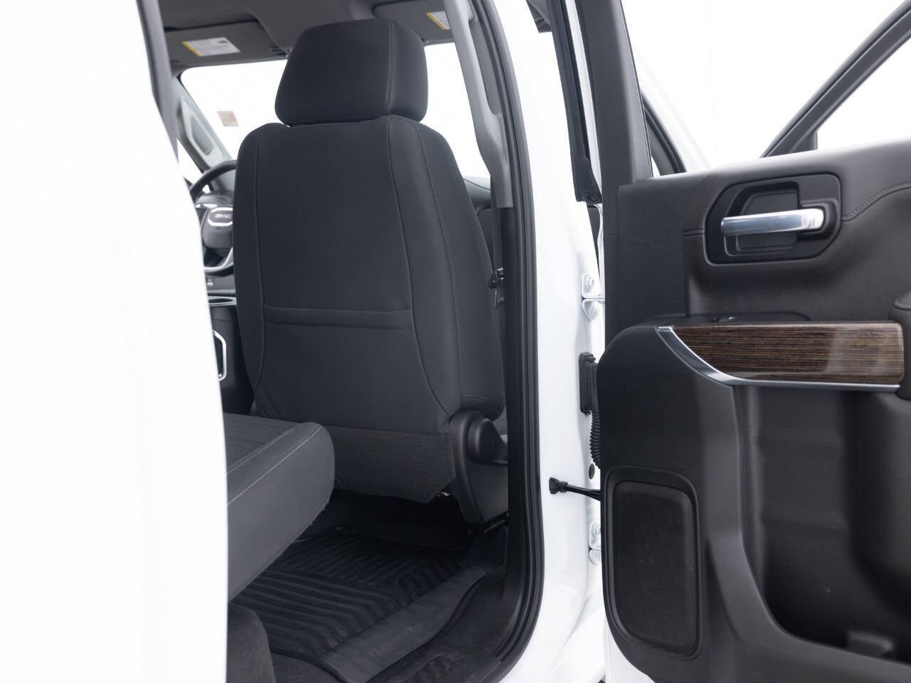 Used 2020 GMC Sierra 1500 Elevation image 34
