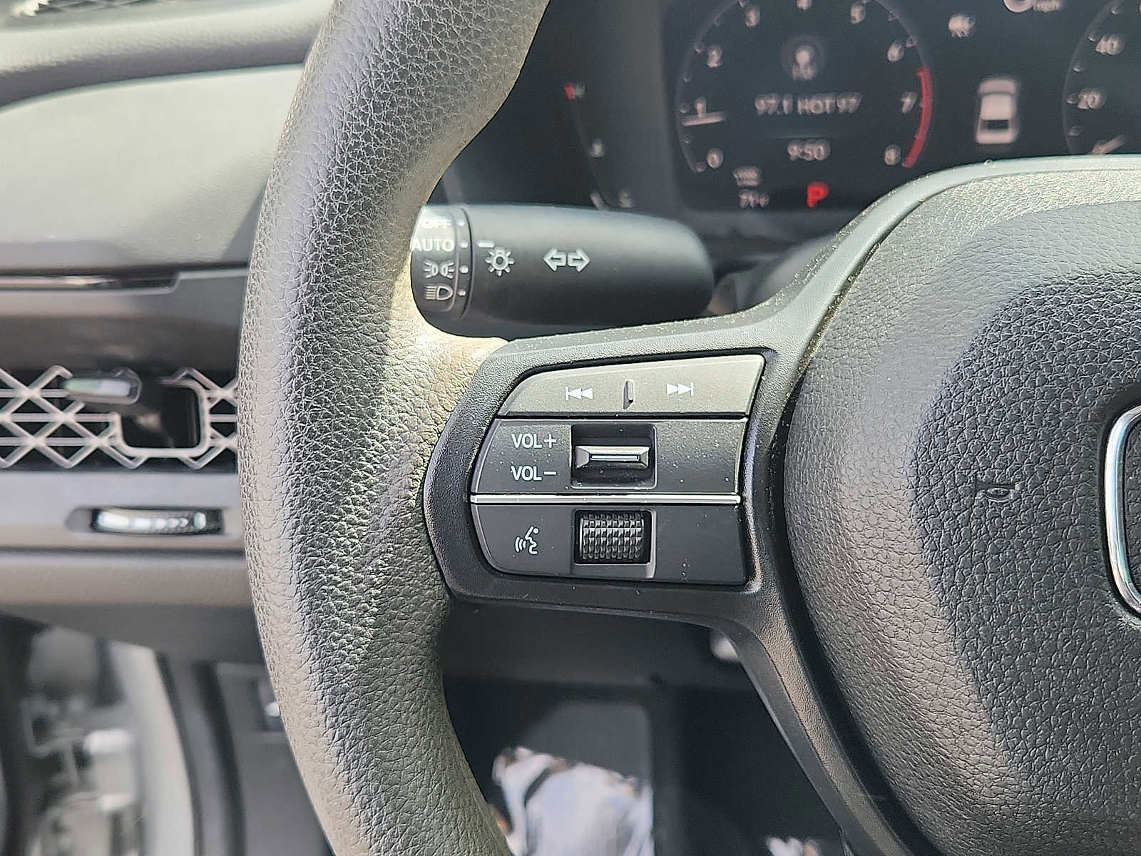 Certified 2024 Honda Accord LX image 20