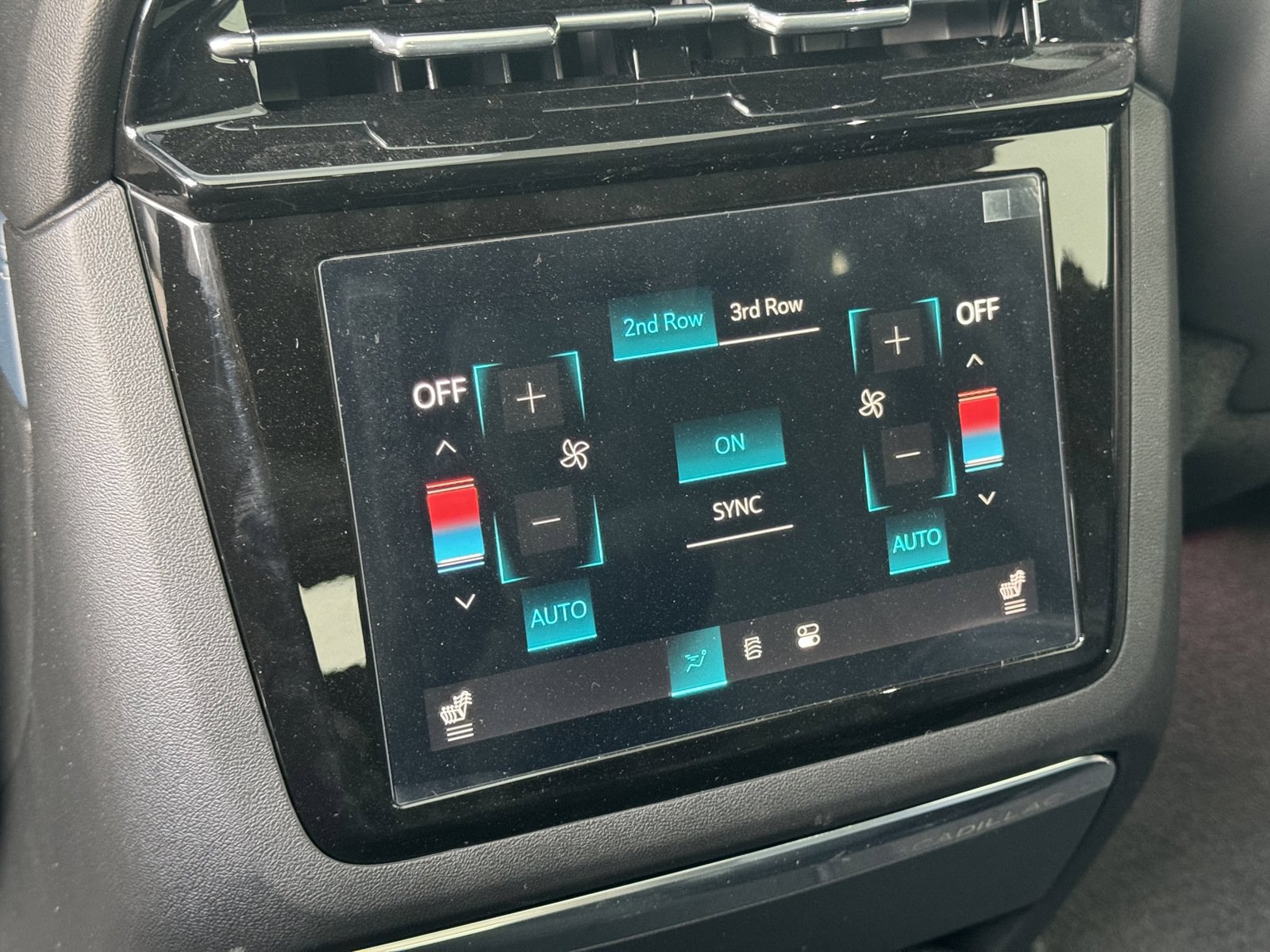 New 2025 Cadillac Escalade IQ Sport 2 AWD/4WD image 13