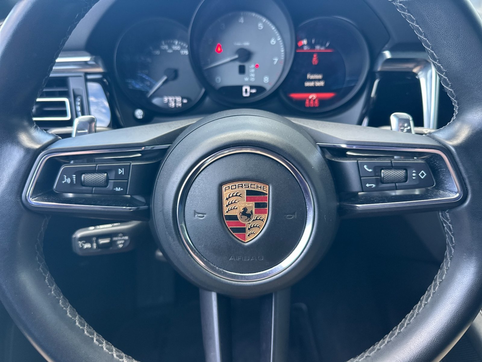 Certified 2023 Porsche Macan S AWD/4WD image 13