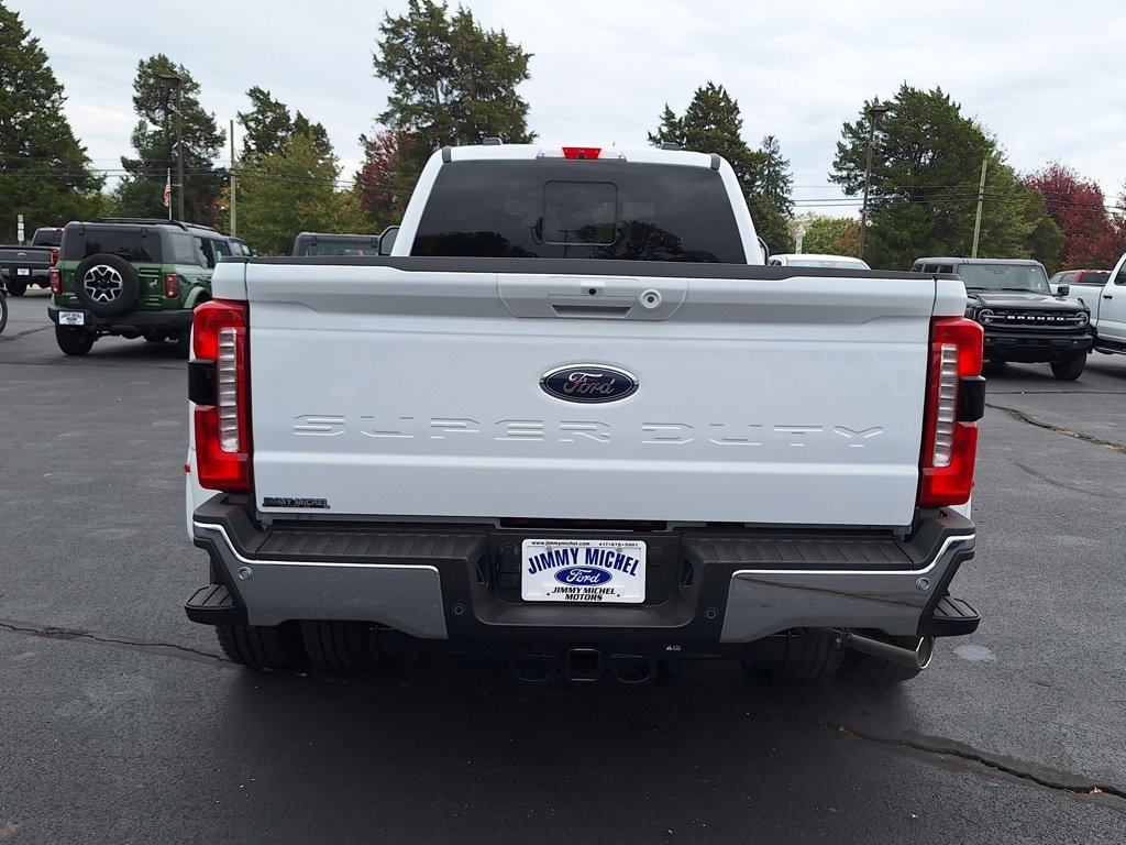 New 2026 Ford F350 Lariat image 25