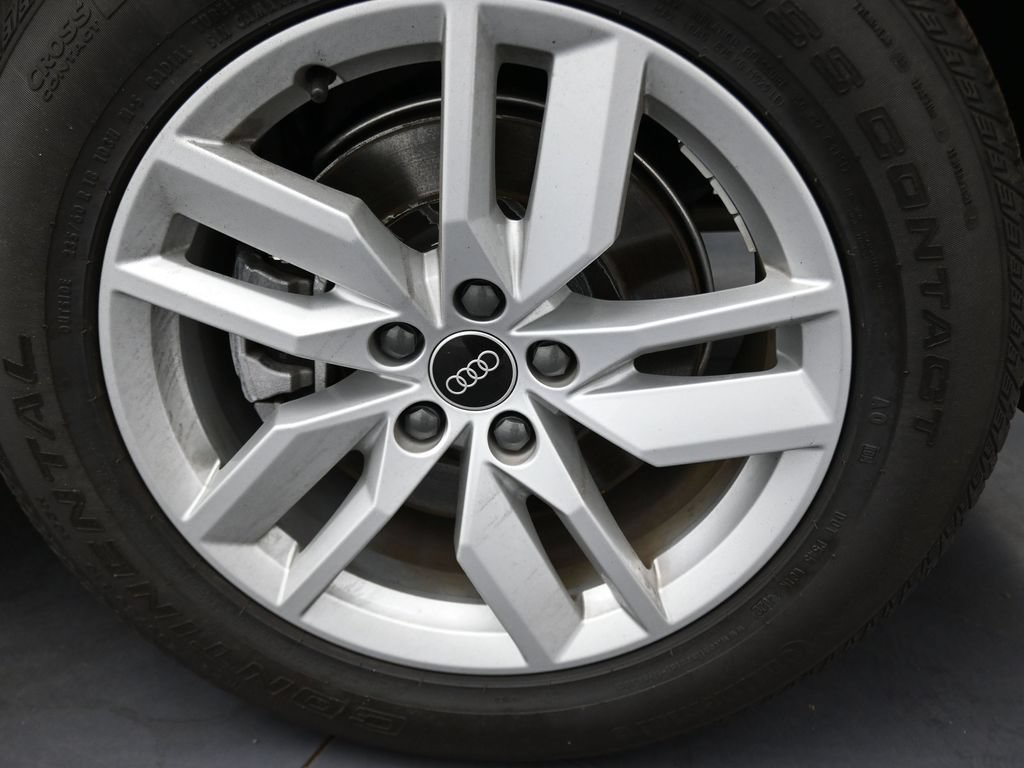 Used 2023 Audi Q5 2.0T Premium w/ Convenience Package AWD/4WD image 27
