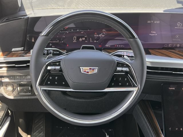 New 2026 Cadillac Escalade Platinum Sport w/ LPO, ONYX Package AWD/4WD image 11