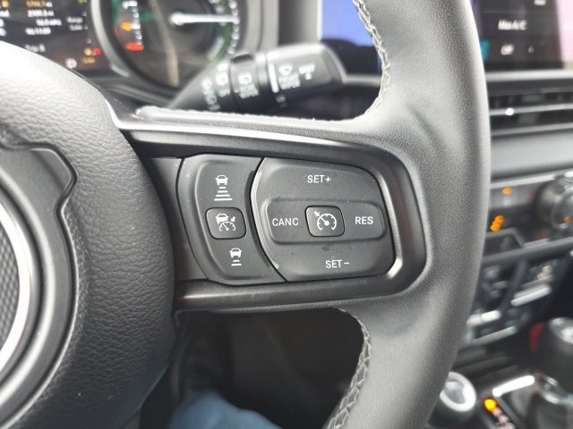 Used 2025 Jeep Wrangler Unlimited Rubicon 4xe w/ Safety Group image 21