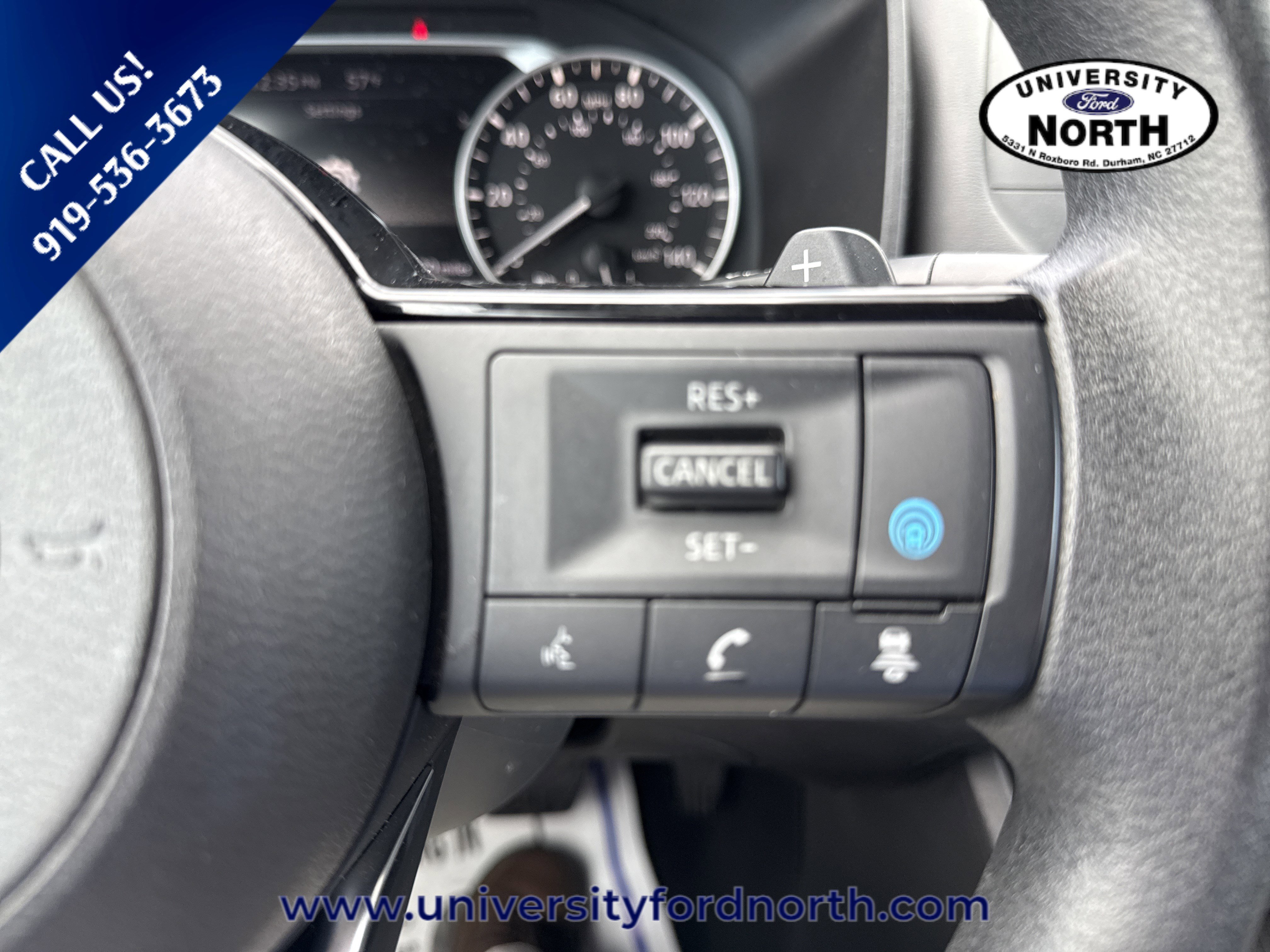 Used 2023 Nissan Rogue SV image 19