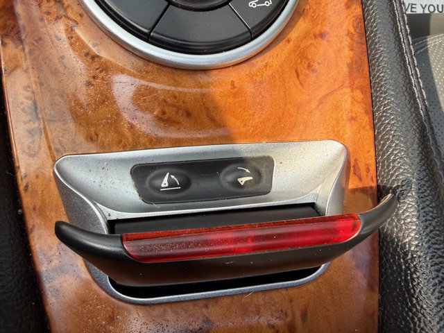 Used 2006 Mercedes-Benz SL 500 image 30