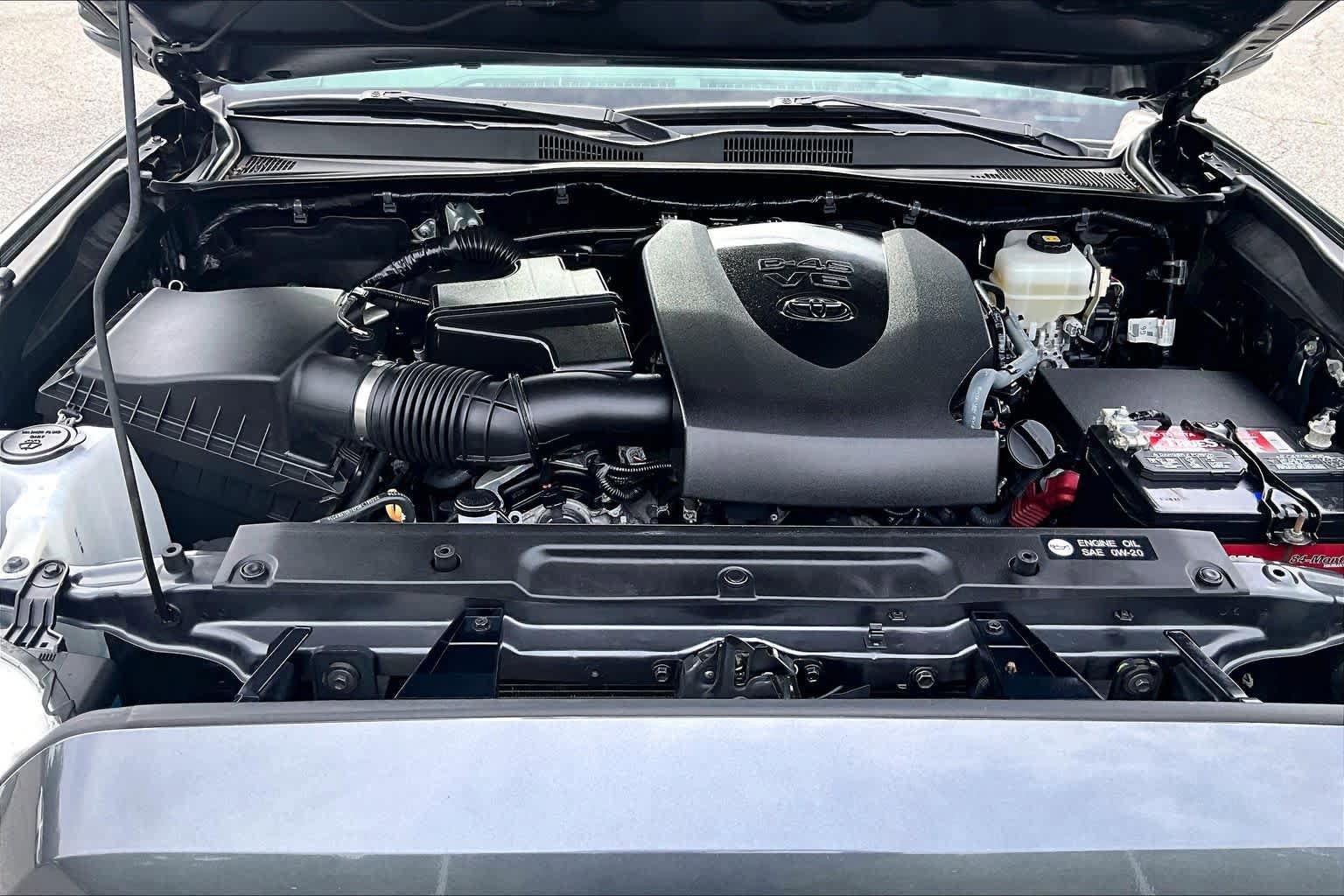Used 2019 Toyota Tacoma TRD Off-Road AWD/4WD image 29