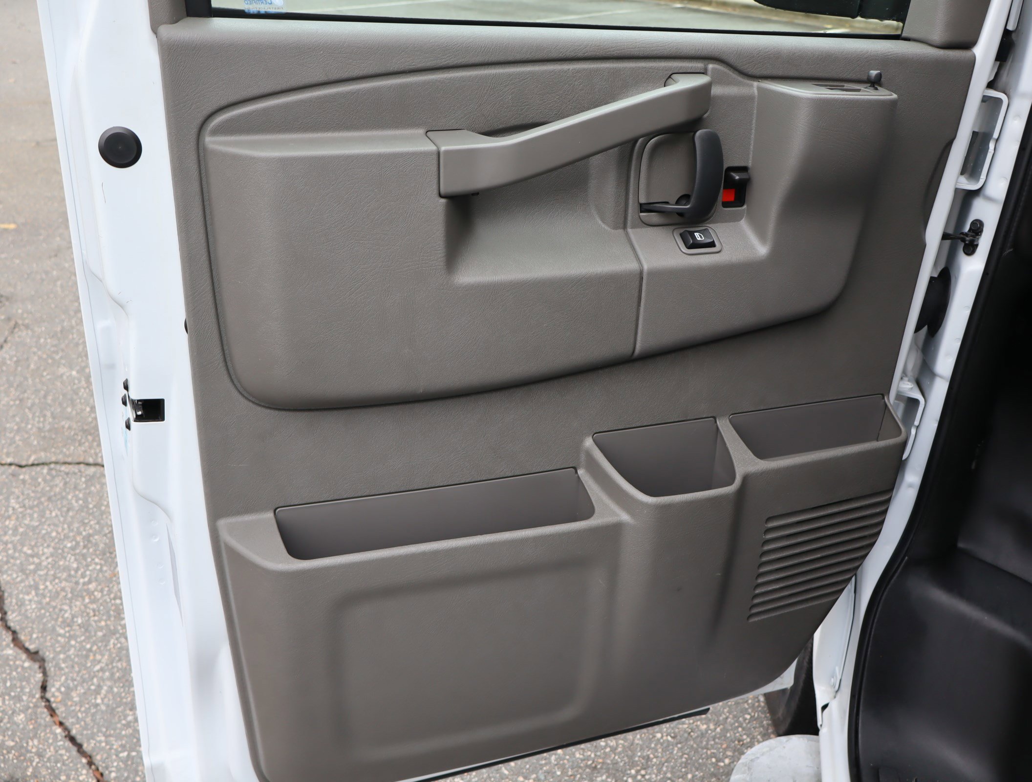 Used 2024 Chevrolet Express 2500 w/ Driver Convenience Package image 12