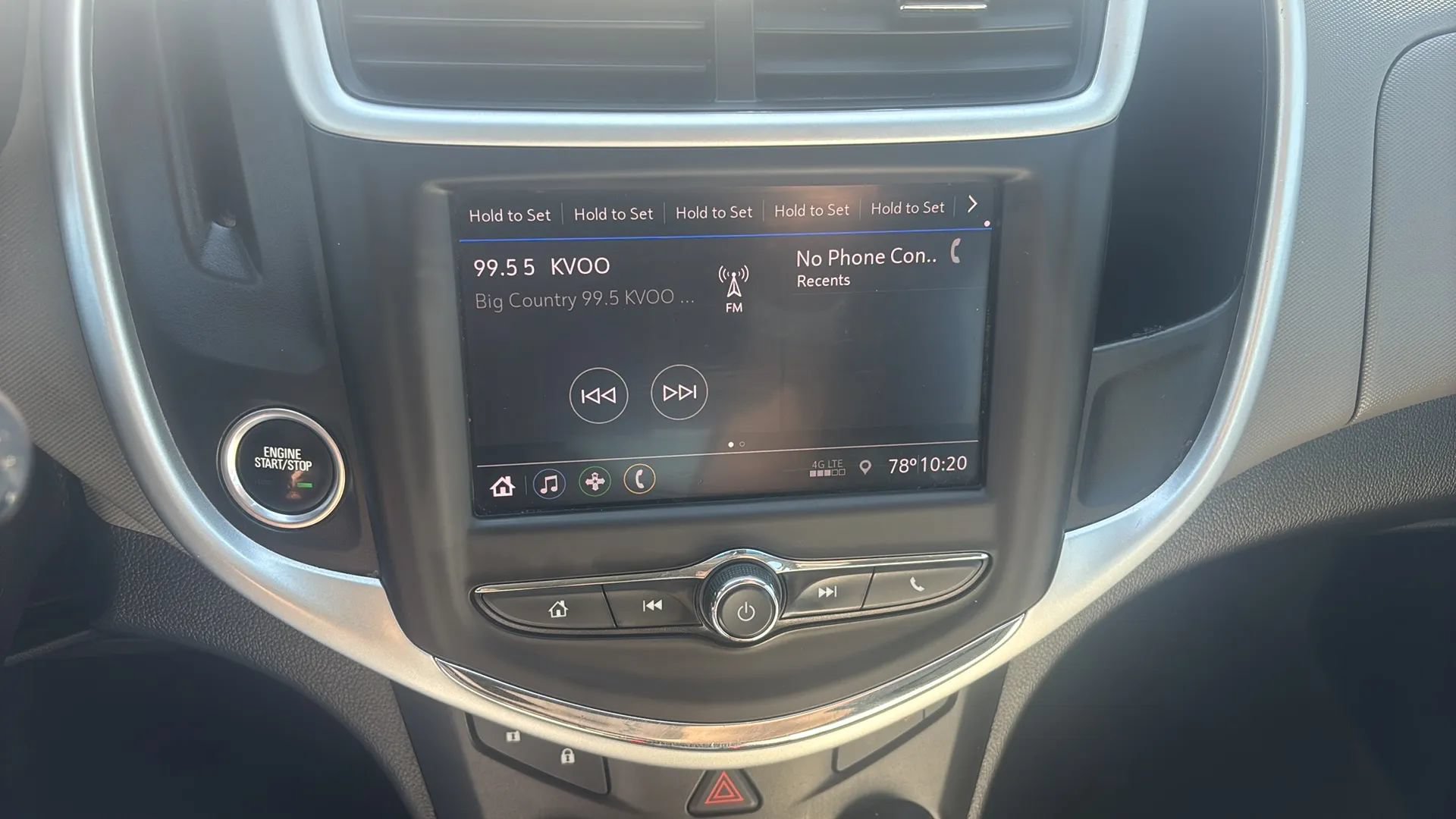 Used 2020 Chevrolet Sonic LT FWD image 26