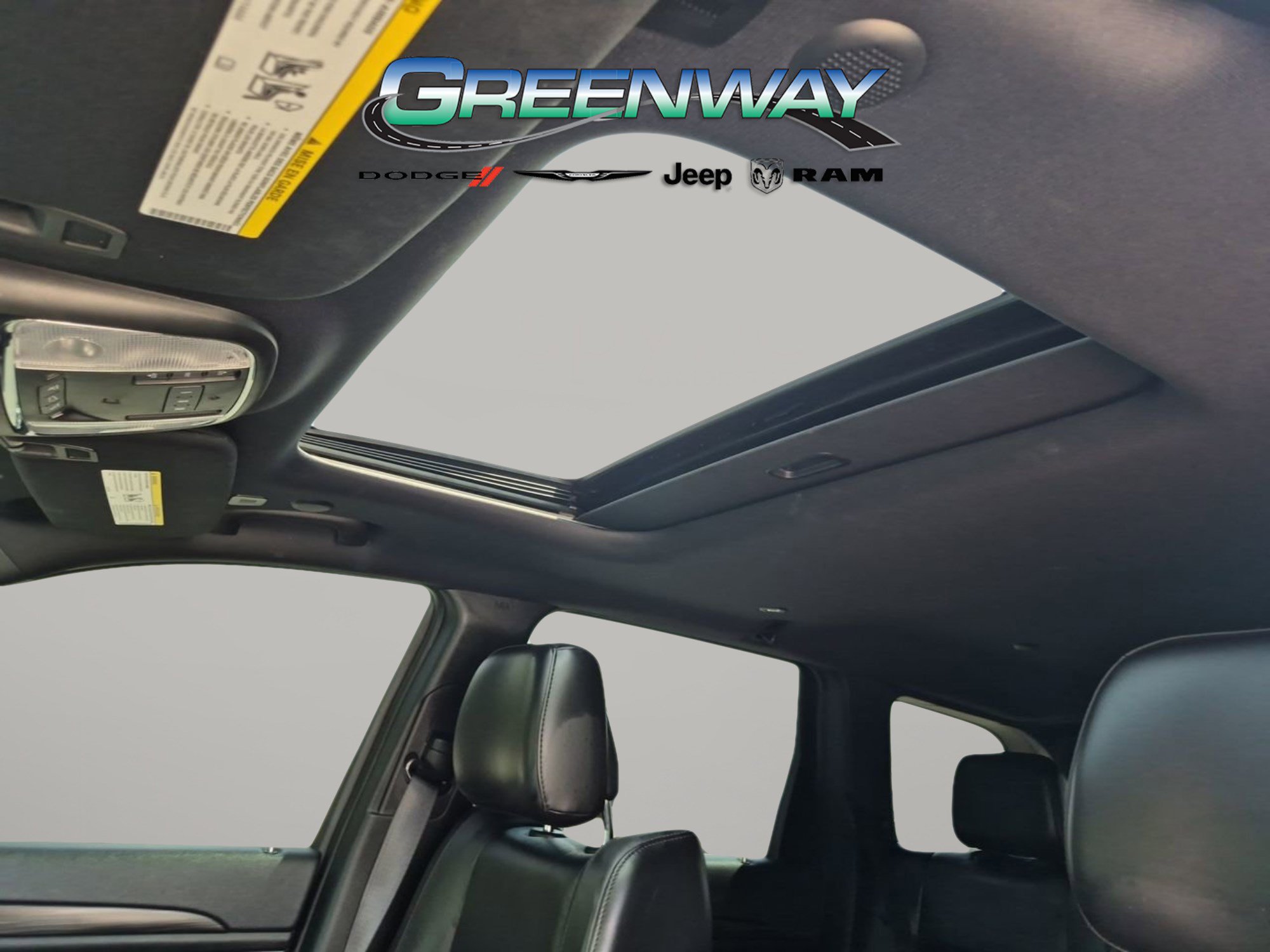 Used 2022 Jeep Grand Cherokee Laredo X RWD image 17