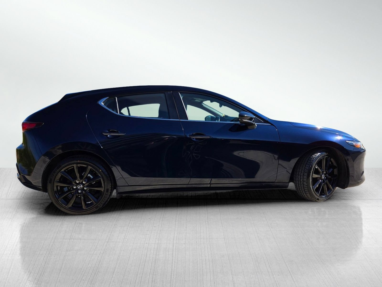 Certified 2025 MAZDA MAZDA3 s Sport FWD image 3