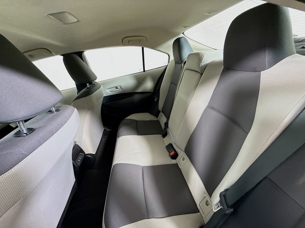 Used 2025 Toyota Corolla LE w/ Convenience Package FWD image 22