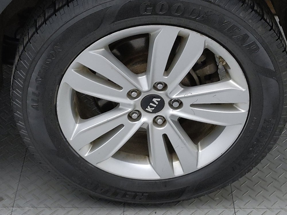 Used 2017 Kia Sportage LX image 31