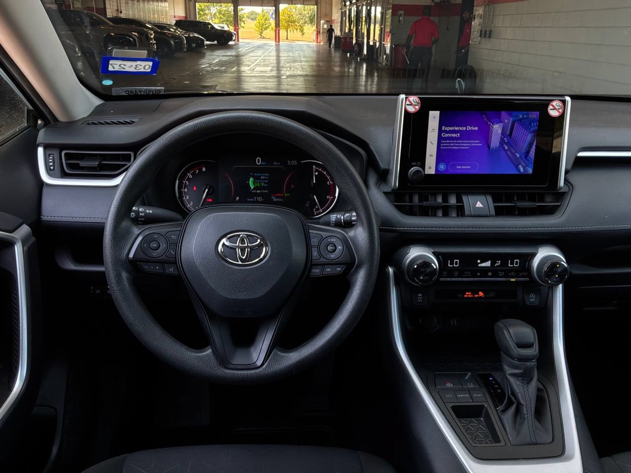 Used 2025 Toyota RAV4 XLE FWD image 14