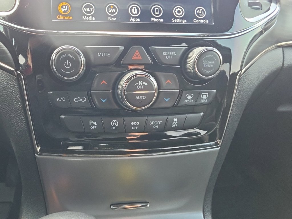 Used 2020 Jeep Grand Cherokee Limited X AWD/4WD image 18