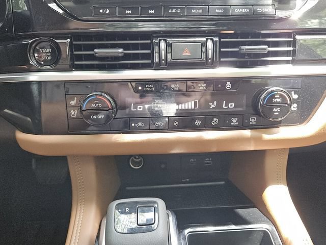 Used 2025 Nissan Pathfinder Platinum AWD/4WD image 20