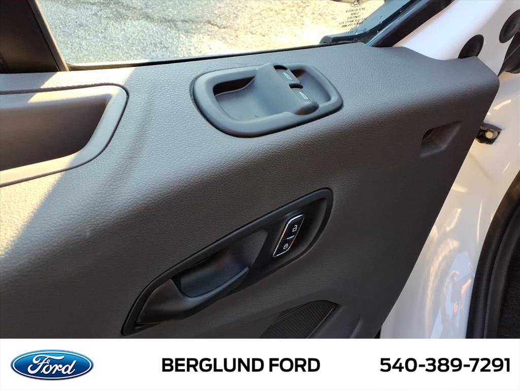 New 2026 Ford Transit 250 148 Medium Roof image 13