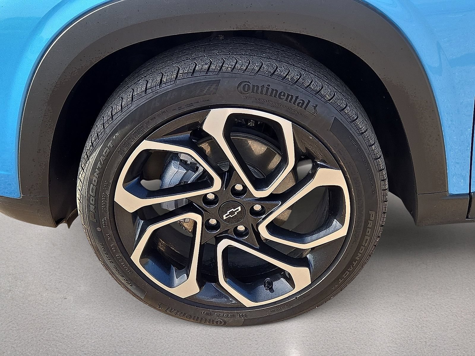 Used 2025 Chevrolet Trax RS w/ Driver Confidence Package FWD image 10